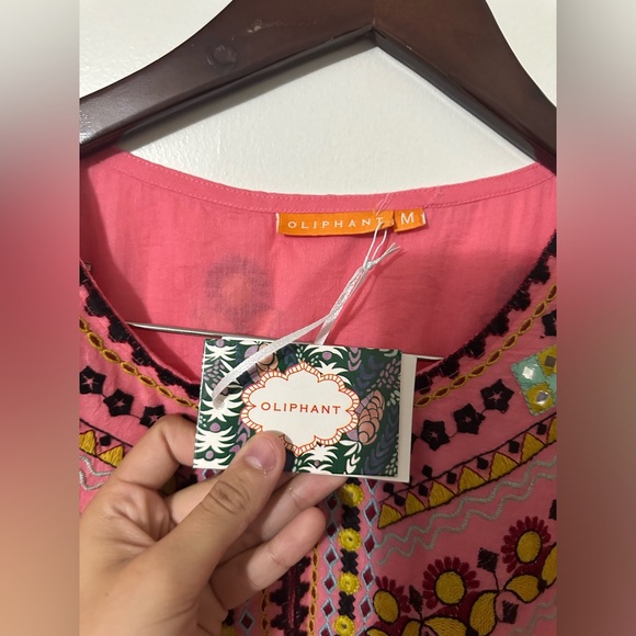 NWT OLIPHANT Kaftan Mini- Santa Fe Pink Floral Midi Embroidered Dress Size M - Picture 4 of 9